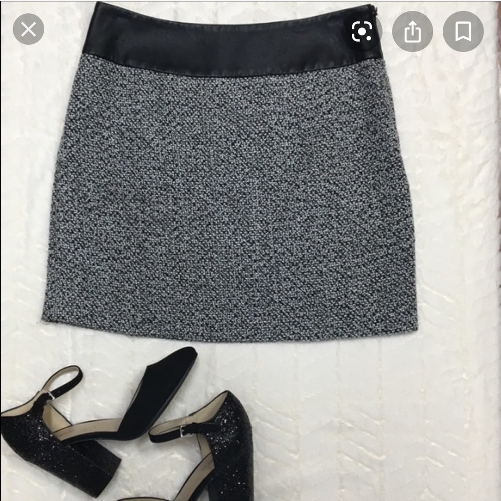 🍂New! Tweed Mini Skirt with faux waist